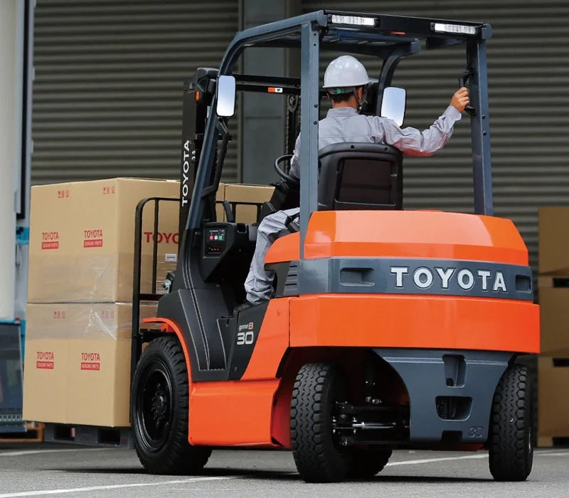 Toyota 8 series 4 Wheel Electric CB 1.0t-3.5t